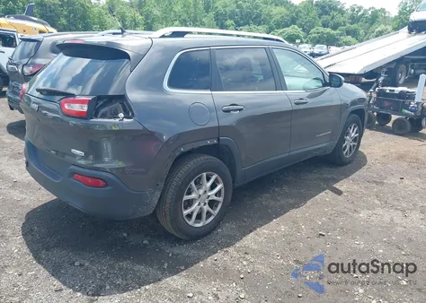 2015 Jeep Cherokee Latitude z USA, uszkodzony, nr VIN 1C4PJMCB8FW588994